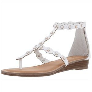 Bar III Theresa Thong Sandals in Blush [Size 9]